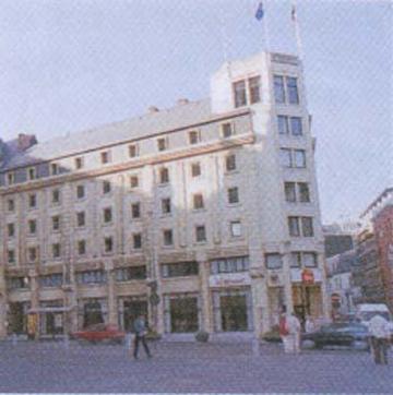 圣巴夫斯·凯泽达尔伊比斯中心酒店（Hotel Ibis Centrum St.Baafs Kathedraal）